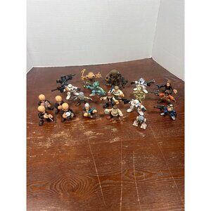 Vintage Star Wars Galactic Heroes Mini Action Figures 2006 LFL Lot Of 20 Collect
